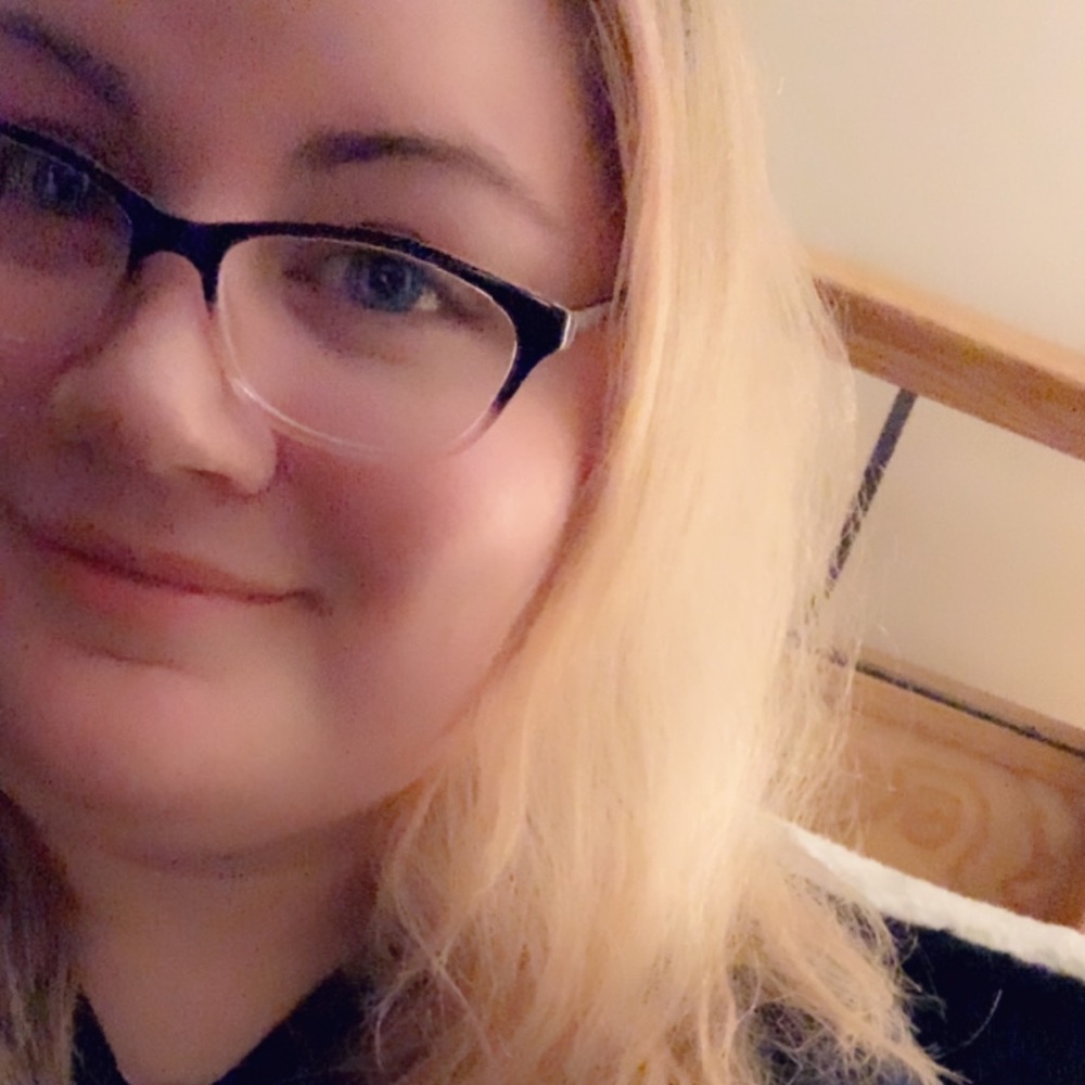 Meet your Posher, Louise